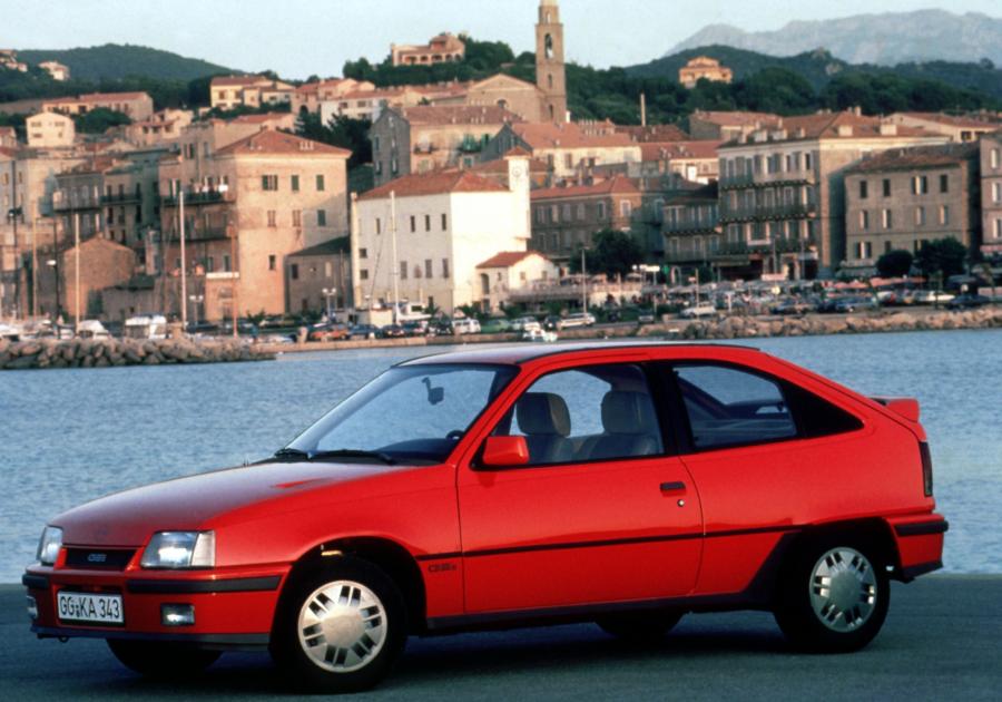  Opel Kadett GSi 3-Door (E) 1984 года  (фото 3 из 9)